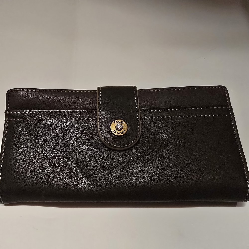 Cabela’s Genuine Leather Women’s Wallet – Brown – .30-30 Rhinestone Snap – Weste